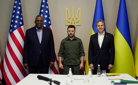 Ngoại trưởng và Bộ trưởng Bộ Quốc phòng Mỹ tới Ukraine