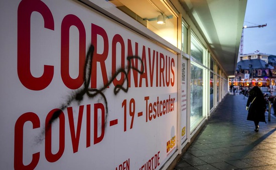 EU ước tính có tới 80% dân số châu Âu đã nhiễm COVID-19