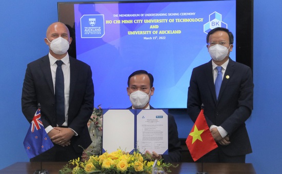 Trường đại học New Zealand và Việt Nam ký thỏa thuận hợp tác, liên kết đào tạo