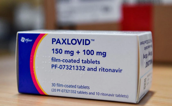 Mỹ xem xét lại thuốc COVID-19 Paxlovid của Pfizer cho những bệnh nhân có nguy cơ thấp hơn