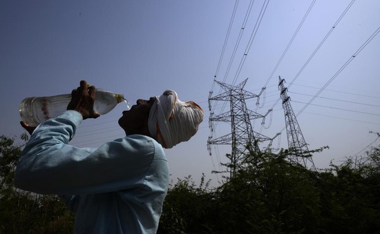 Nắng nóng nghiêm trọng tại Ấn Độ khiến ít nhất 25 người tử vong