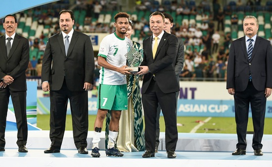 Ngôi sao U23 Saudi Arabia giành giải thưởng "Cầu thủ xuất sắc nhất giải" U23 châu Á