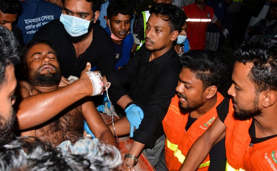 35 người thiệt mạng, hơn 450 người bị thương trong vụ cháy kho chứa container ở Bangladesh