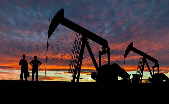 Goldman Sachs dự báo giá dầu lên 140 USD/thùng