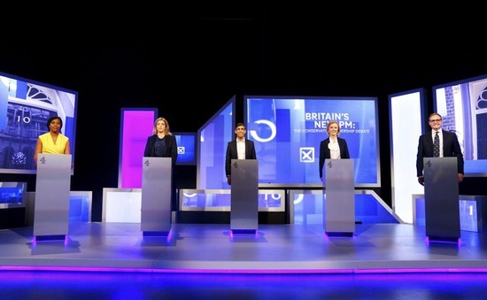 5 ứng viên tranh luận trực tiếp, cuộc đua giành ghế Thủ tướng Anh vẫn khó đoán định