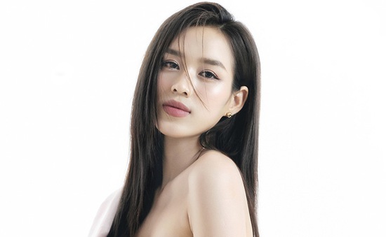 Hoa hậu Đỗ Hà tung bộ ảnh mừng tuổi 21