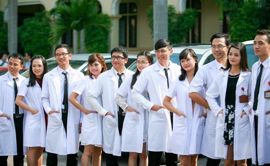 Danh sách 123 thí sinh được tuyển thẳng vào trường Đại học Y Hà Nội năm 2022