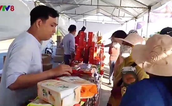 Quảng Nam lần đầu tiên tổ chức "Phiên chợ công nhân"