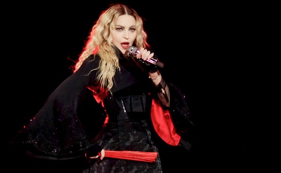 Madonna đón mừng sinh nhật tuổi 64 tại Italy