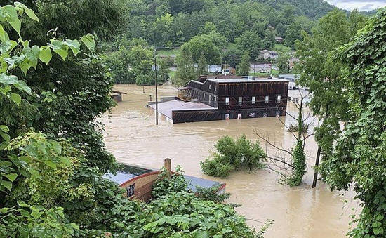 Lũ lụt nghiêm trọng ở Kentucky khiến ít nhất 37 người thiệt mạng