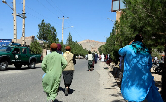 Nổ ở nhà thờ Hồi giáo Afghanistan khiến ít nhất 18 người tử vong