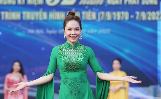 BTV Quỳnh Anh giành giải đặc biệt "Vẻ đẹp VTV 2022"