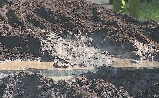 Trà Vinh: Phát hiện bãi chôn chất thải nguy hại quy mô lớn