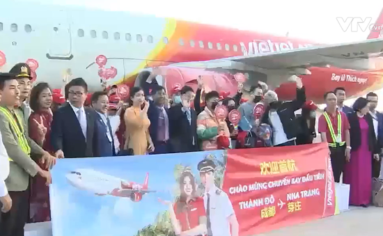 Khánh Hòa đón chuyến bay đầu tiên từ Trung Quốc