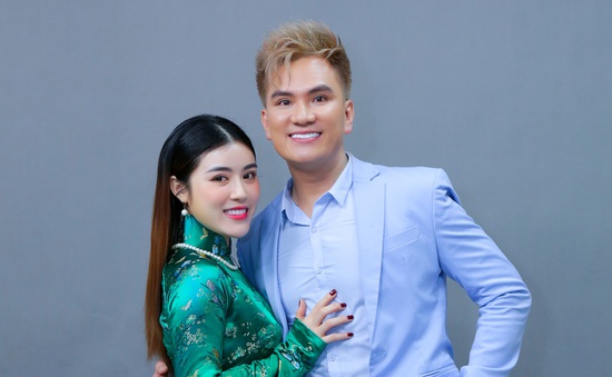 Mảnh ghép hoàn hảo: Vợ ca sĩ Lâm Chấn Huy nói về điểm yếu của chồng