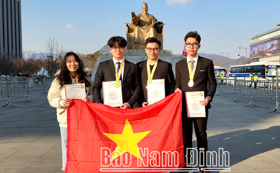 4 học sinh Việt giành Huy chương Vàng Olympic Phát minh và Sáng tạo thế giới