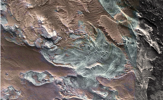Phát hiện phần còn lại của một sông băng cổ đại trên sao Hỏa