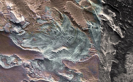 Phát hiện dấu tích của sông băng cổ đại trên sao Hỏa