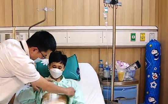 Ca lấy - ghép đa tạng thứ 100 từ người cho chết não tại BV Việt Đức