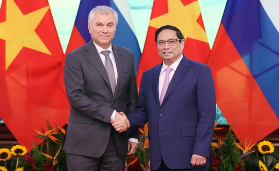 Thủ tướng Phạm Minh Chính hội kiến Chủ tịch Duma Quốc gia Nga