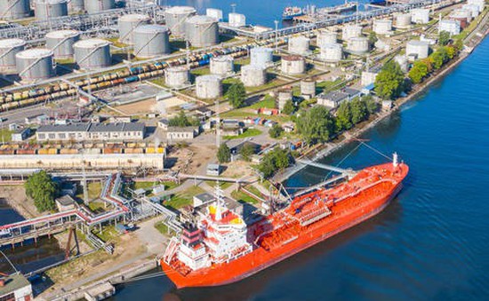 Xuất khẩu dầu thô bằng đường biển của Nga tăng lên mức cao nhất trong 4 tháng