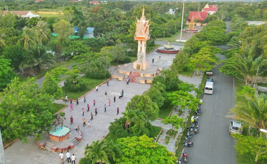 Gìn giữ, tu sửa các Đài hữu nghị Việt Nam – Campuchia