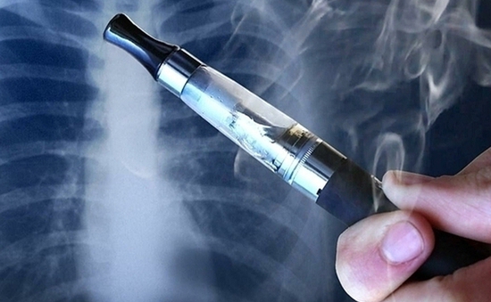 Sắp trình Nghị định kinh doanh thuốc lá theo hướng cấm thuốc lá điện tử