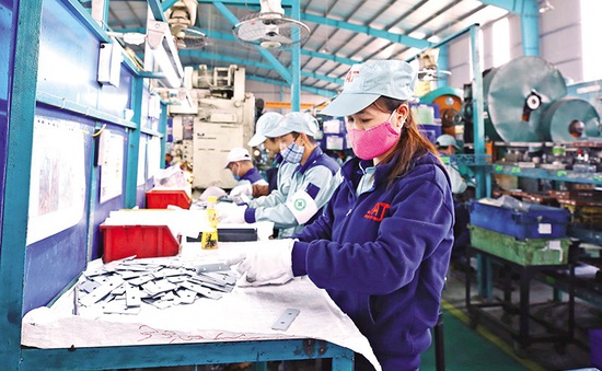 Fitch Ratings dự báo tăng trưởng kinh tế Việt Nam trung hạn khoảng 7%