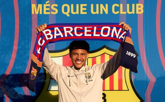 Tân binh của Barcelona bày tỏ tình yêu với đội bóng mới