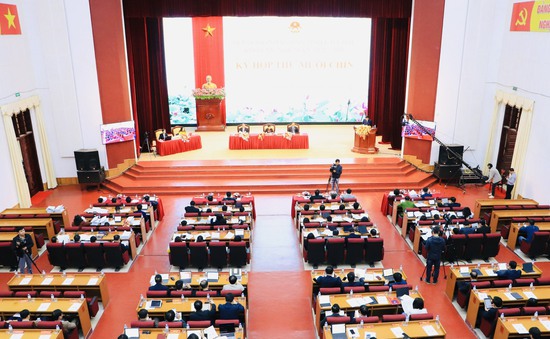 Bãi nhiệm, miễn nhiệm và bầu bổ sung Ủy viên UBND tỉnh Lai Châu