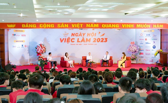 Sôi nổi Ngày hội việc làm VTV College lần thứ 2 – 2023