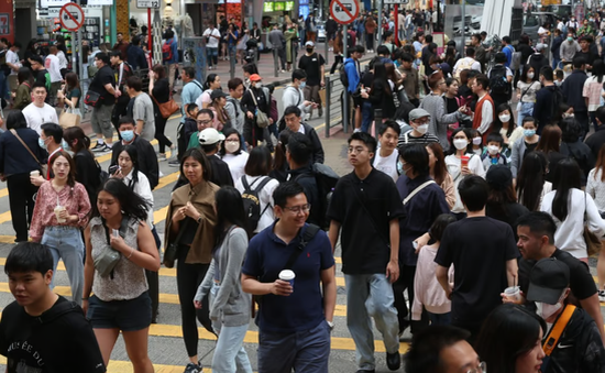 Gia tăng số ca nhiễm, Hong Kong (Trung Quốc) bước vào đợt bùng phát COVID-19 thứ sáu