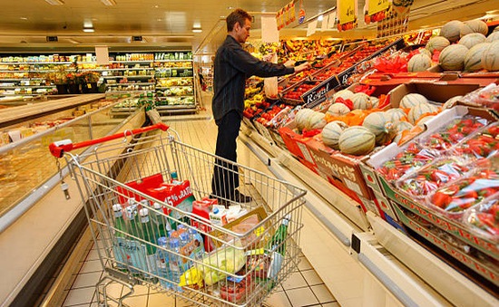 Người Pháp giảm khẩu phần ăn do lạm phát