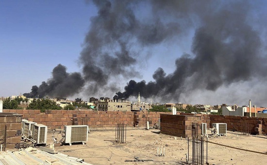 Thủ đô Sudan yên tĩnh sau khi lệnh ngừng bắn 24 giờ có hiệu lực