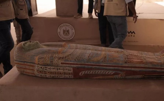 Phát hiện "xưởng" ướp xác Ai Cập 2.300 năm tuổi ở Saqqara