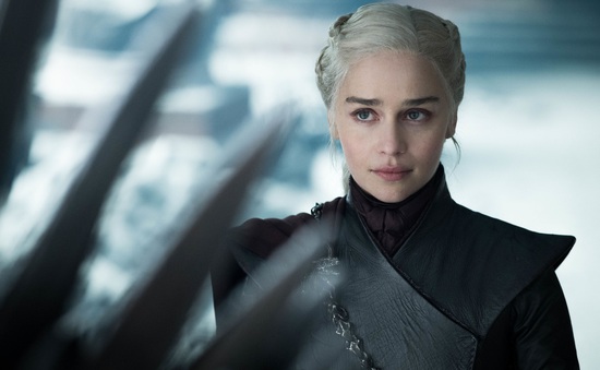Emila Clarke khẳng định đã  "hết vai" trong "Game of Thrones"
