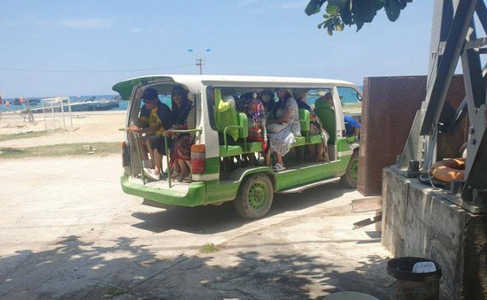 Bình Định: Tràn lan xe ô tô hết niên hạn được hoán cải để chở khách du lịch