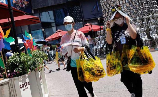 Bắc Kinh hứng chịu nắng nóng cực độ trong ngày thứ ba liên tiếp