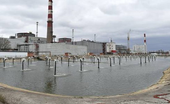 IAEA cảnh báo về nhà máy hạt nhân Zaporizhzhia sau vụ nổ đập Nova Kakhovka