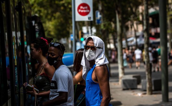 Barcelona mở trung tâm tránh "sóng nhiệt" cho người dân