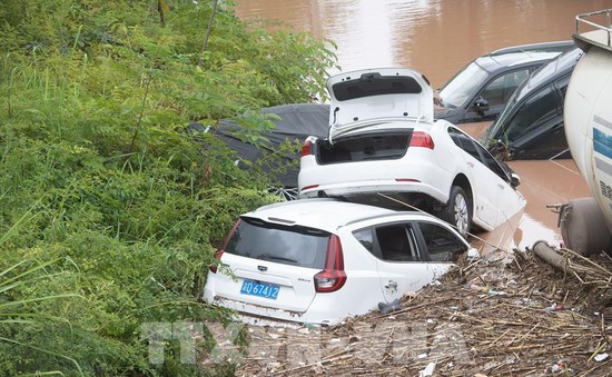 Trung Quốc phát cảnh báo đỏ về nguy cơ lũ quét do bão Talim