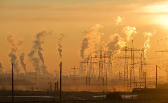 Canada công bố kế hoạch loại bỏ trợ cấp cho nhiên liệu hóa thạch