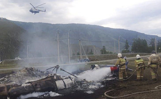 Rơi máy bay trực thăng du lịch ở Siberia khiến 4 người tử nạn