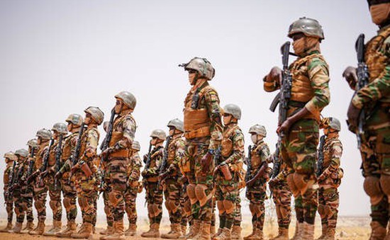 ECOWAS kích hoạt lực lượng can thiệp Niger