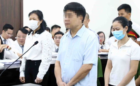 Cựu Chủ tịch UBND thành phố Hà Nội Nguyễn Đức Chung bị đề nghị từ 2-3 năm tù