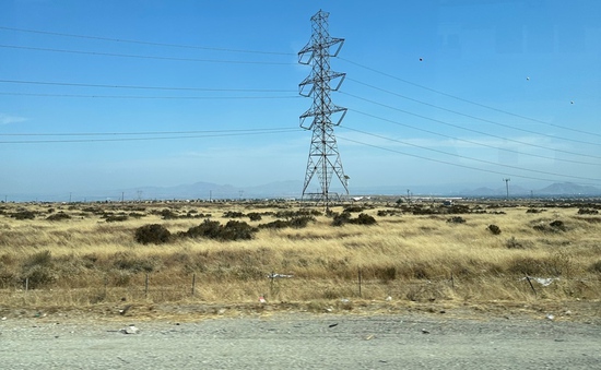 Vượt hoang mạc Mojave - con đường khắc nghiệt đến với thành phố Las Vegas