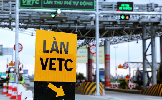 Đề xuất thu phí điện tử không dừng tại sân bay Nội Bài, Tân Sơn Nhất