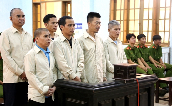 Gia Lai: 45 năm tù cho các đối tượng tổ chức cho người khác trốn đi nước ngoài