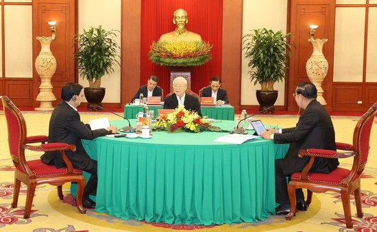 Cuộc gặp cấp cao Việt Nam - Campuchia - Lào: Tăng cường quan hệ hữu nghị truyền thống