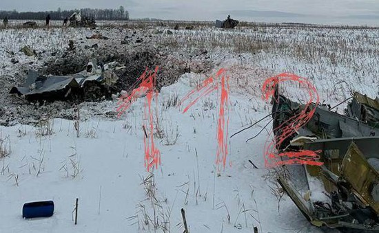 Vụ rơi máy bay chở tù binh Ukraine: Tìm thấy 2 hộp đen